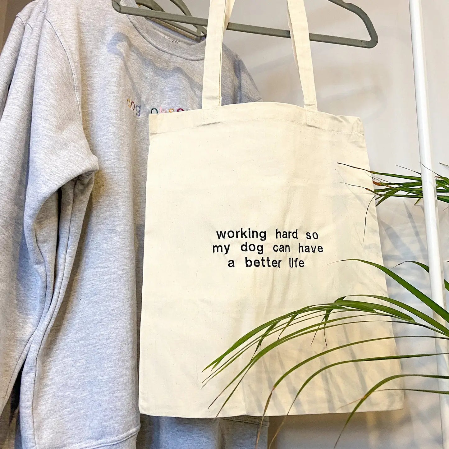 Tote bag "WORKING HARD"