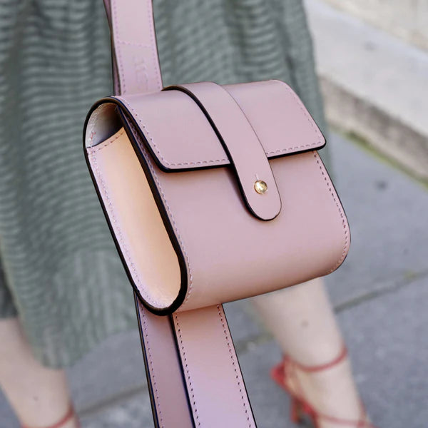Distributeur de sacs à déjections