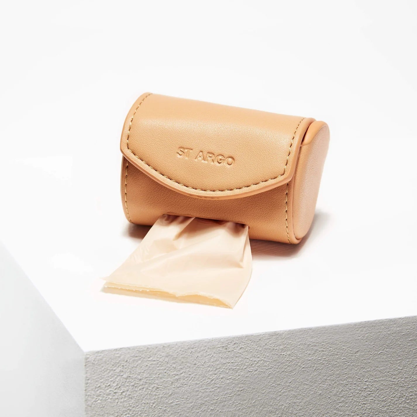 Distributeur de sacs à déjections