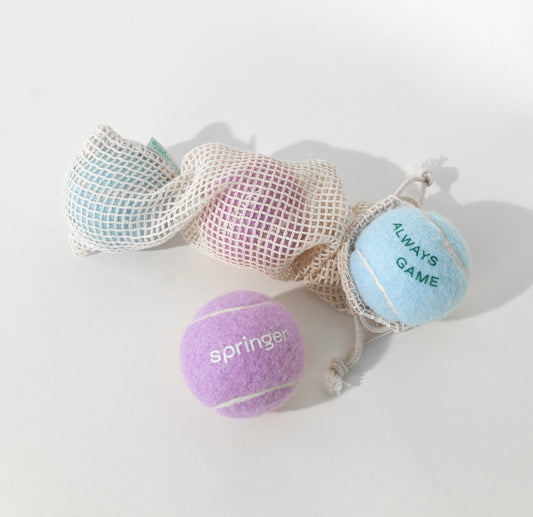 4 balles de tennis