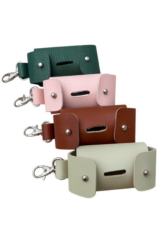 Distributeur de sacs à déjections en cuir