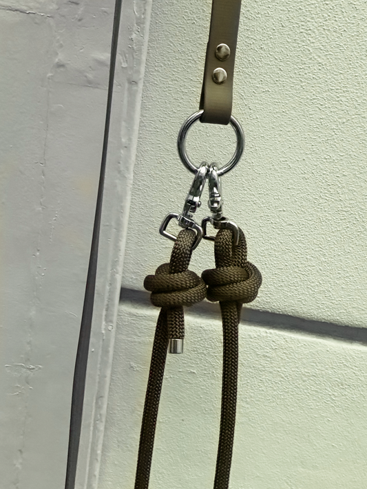 Laisse mains-libres 3 positions Olive